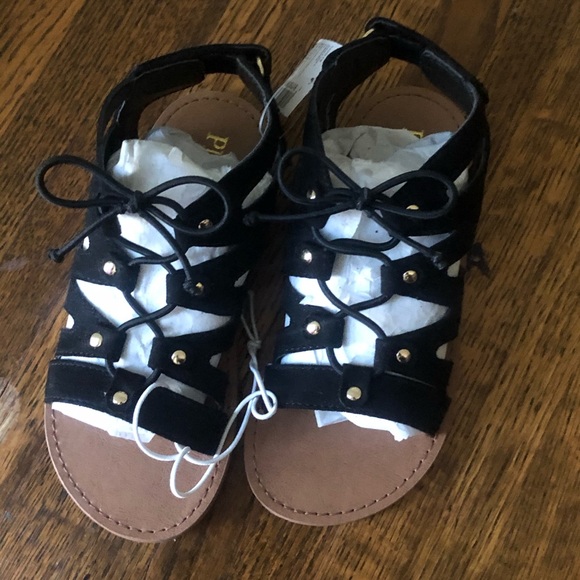 girls black gladiator sandals